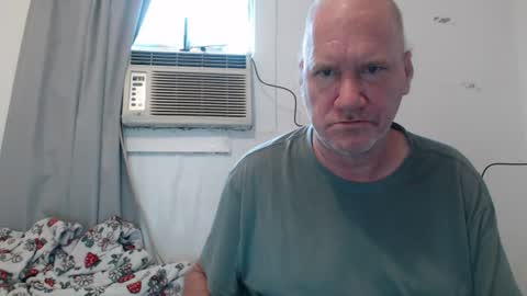 Snapshot of casinocam chatting on August 3, 2026, 1:38 pm CasinoCam online show from August 3, 2026, 1:38 pm