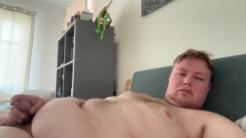 Snapshot of casparyflorian51 chatting on April 9, 2026, 1:38 pm casparyflorian51 online show from April 9, 2026, 1:38 pm