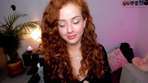 Snapshot of cassandra_caiin chatting on January 12, 2025, 1:11 am Cassie online show from January 12, 2025, 1:11 am
