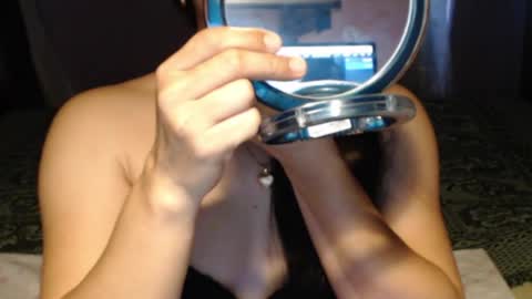 cassandra_drip online show from April 19, 2026, 2:55 am