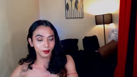 cassandrafoxxx online show from January 28, 2025, 5:00 am