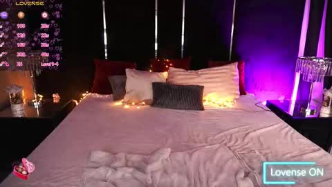 Lena online show from February 25, 2026, 7:40 am