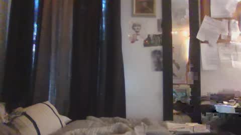 Snapshot of casscassidy89 chatting on December 21, 2024, 7:38 pm CassCassidy89 online show from December 21, 2024, 7:38 pm