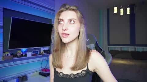 Seductress Cassia  FINDOM AND SADISM  NO NUDE online show from September 18, 2025, 6:43 pm