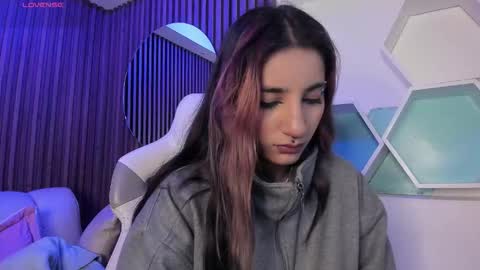 cassidy_evans online show from October 3, 2025, 11:29 am