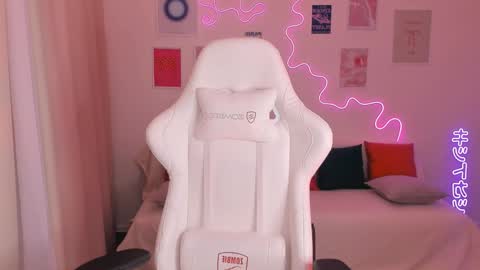 Cassie online show from December 14, 2024, 4:01 am