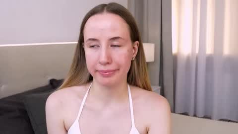 Cassie online show from October 6, 2025, 9:34 pm