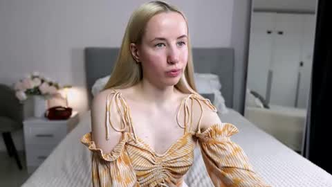 Cassie online show from November 16, 2025, 9:20 pm