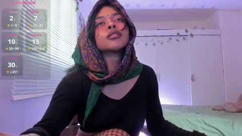 cASSie online show from December 10, 2024, 7:54 pm