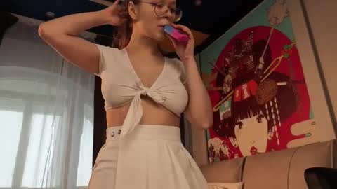 Snapshot of cassiecool chatting on September 23, 2025, 5:54 am assie online show from September 23, 2025, 5:54 am