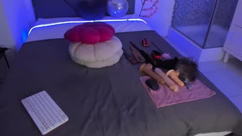 Cassie online show from July 5, 2026, 5:36 am