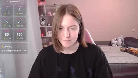 Snapshot of cassiejuice chatting on October 28, 2025, 9:17 pm Cassie online show from October 28, 2025, 9:17 pm