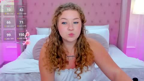 Snapshot of cassieride chatting on February 19, 2025, 10:12 am Curly online show from February 19, 2025, 10:12 am