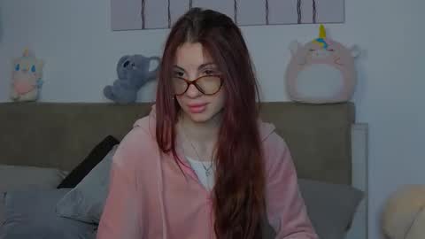 Snapshot of casskiera chatting on October 18, 2025, 4:59 am Kierie online show from October 18, 2025, 4:59 am