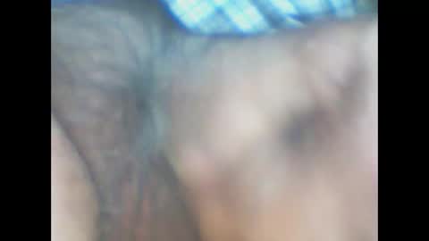 Snapshot of castells chatting on April 5, 2026, 4:26 pm castells online show from April 5, 2026, 4:26 pm