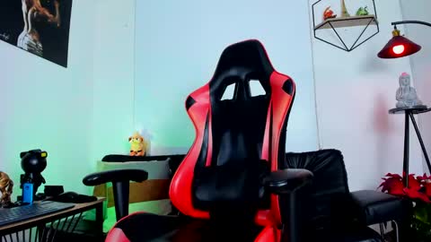 Matheo Brown online show from January 1, 2025, 5:22 pm