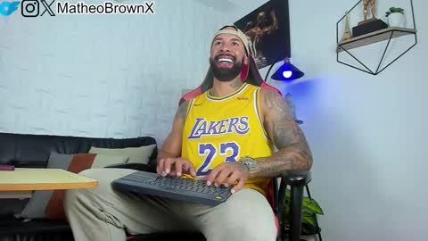 Snapshot of casticatheking chatting on October 15, 2025, 6:52 pm Matheo Brown online show from October 15, 2025, 6:52 pm