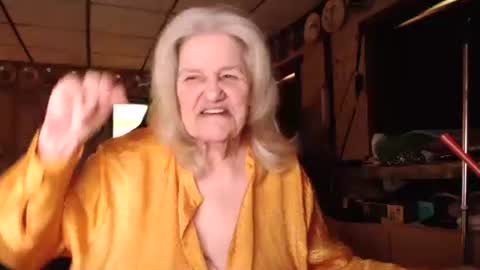 cat online show from September 15, 2025, 5:13 pm