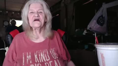 cat online show from September 21, 2025, 6:53 pm