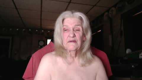 cat online show from September 24, 2025, 6:44 pm