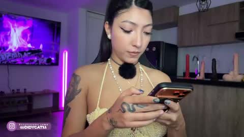 Didy online show from May 6, 2026, 2:55 pm