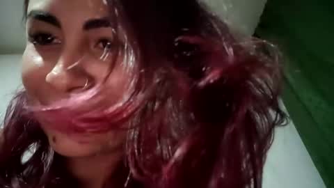 cat_woman22 online show from September 12, 2025, 2:55 am