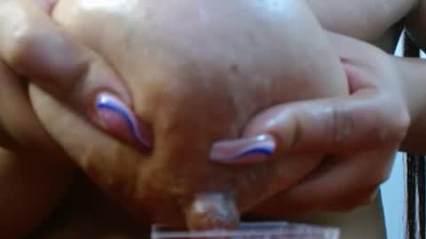 Snapshot of cata__gutierrez_ chatting on December 8, 2024, 5:44 pm Cata online show from December 8, 2024, 5:44 pm