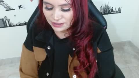 Snapshot of cata__gutierrez_ chatting on February 9, 2025, 7:19 pm Cata online show from February 9, 2025, 7:19 pm