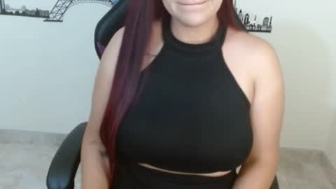 Snapshot of cata__gutierrez_ chatting on February 11, 2025, 10:59 am Cata online show from February 11, 2025, 10:59 am