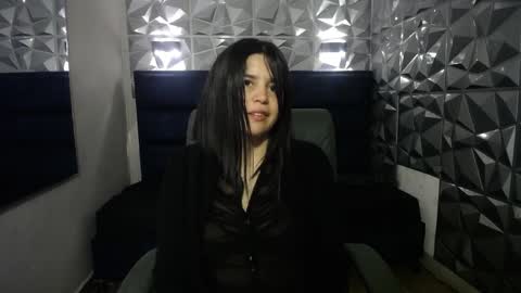cata black online show from April 7, 2026, 1:22 pm