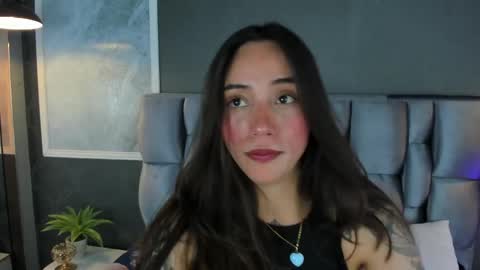 Snapshot of cata_jonees chatting on April 14, 2026, 7:42 pm Cata online show from April 14, 2026, 7:42 pm