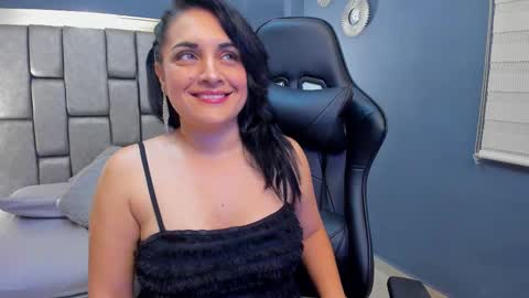 Cata Joness  My schedule 2200 - 0500 GMT -5 online show from September 11, 2025, 4:34 am