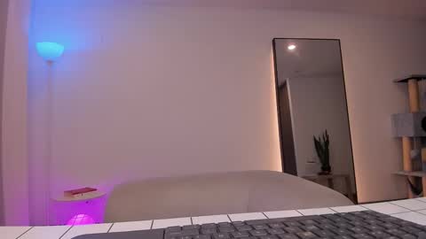 Snapshot of cata_n_cami chatting on November 2, 2025, 3:09 am cata_n_cami online show from November 2, 2025, 3:09 am