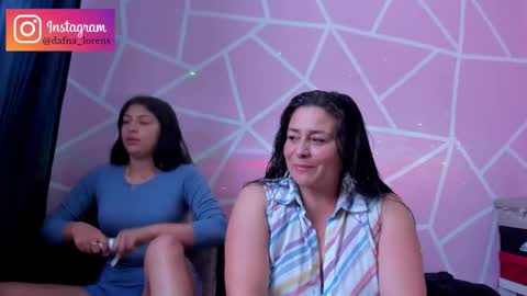 cata_paris09 online show from February 9, 2026, 2:43 pm