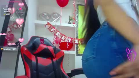 Snapshot of catalehia_milk chatting on February 18, 2025, 7:09 pm C A T A L E H I A online show from February 18, 2025, 7:09 pm