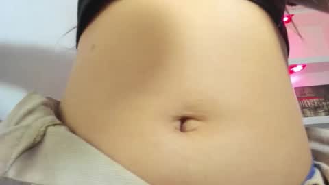 Snapshot of catalehia_milk chatting on October 17, 2025, 9:17 pm C A T A L E H I A online show from October 17, 2025, 9:17 pm