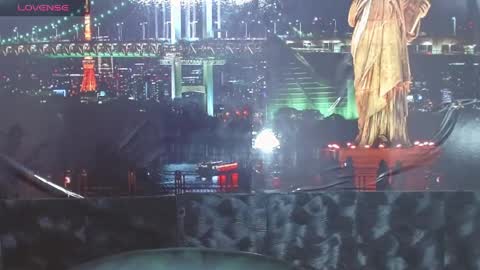 Queen Catalella online show from May 3, 2026, 3:23 am