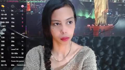 Queen Catalella online show from May 7, 2026, 3:23 am