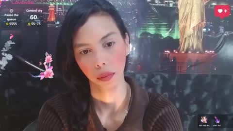 Queen Catalella online show from May 13, 2026, 3:37 am
