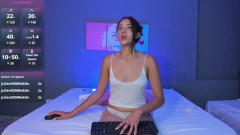 Cataleya online show from January 24, 2025, 1:24 am