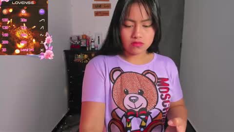 Flor....... online show from March 10, 2025, 4:25 pm