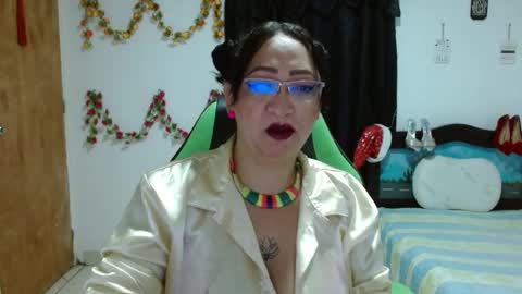 isabel online show from December 13, 2024, 9:02 am