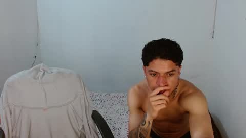 Snapshot of cataleya_cat3 chatting on November 17, 2025, 1:00 am Fabi online show from November 17, 2025, 1:00 am