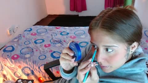 Snapshot of cataleya_cat3 chatting on April 10, 2026, 9:30 pm Fabi online show from April 10, 2026, 9:30 pm