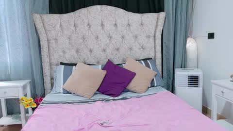 Snapshot of cataleya_divine chatting on January 13, 2025, 7:10 pm Cata Prins  online show from January 13, 2025, 7:10 pm