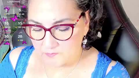Snapshot of cataleya_mom_ chatting on October 20, 2025, 4:13 am cataleya online show from October 20, 2025, 4:13 am