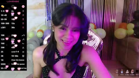 Catalina  online show from November 5, 2025, 3:06 am