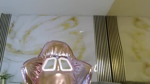 Catalina  online show from February 19, 2026, 1:56 am