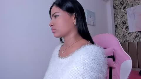 Cata y Roger online show from January 10, 2025, 7:04 am