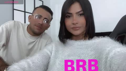 Cata y Roger online show from February 15, 2025, 6:01 pm
